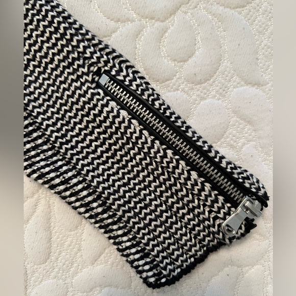 H&M Jacket/Blazer Quilted with Leather Lining - Picture 3 of 5